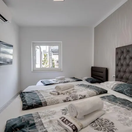 Miro Apartment Crikvenica