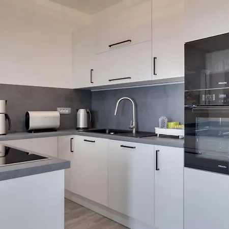 Miro Apartment *